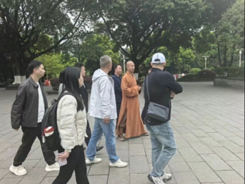 走进渝企标杆 探寻发展密码——ISC巴黎高商企业家创新与创业硕士学位班(2024级)重庆走访活动1934.jpg 走进渝企标杆 探寻发展密码——ISC巴黎高商企业家创新与创业硕士学位班(2024级)重庆走访活动1934.jpg